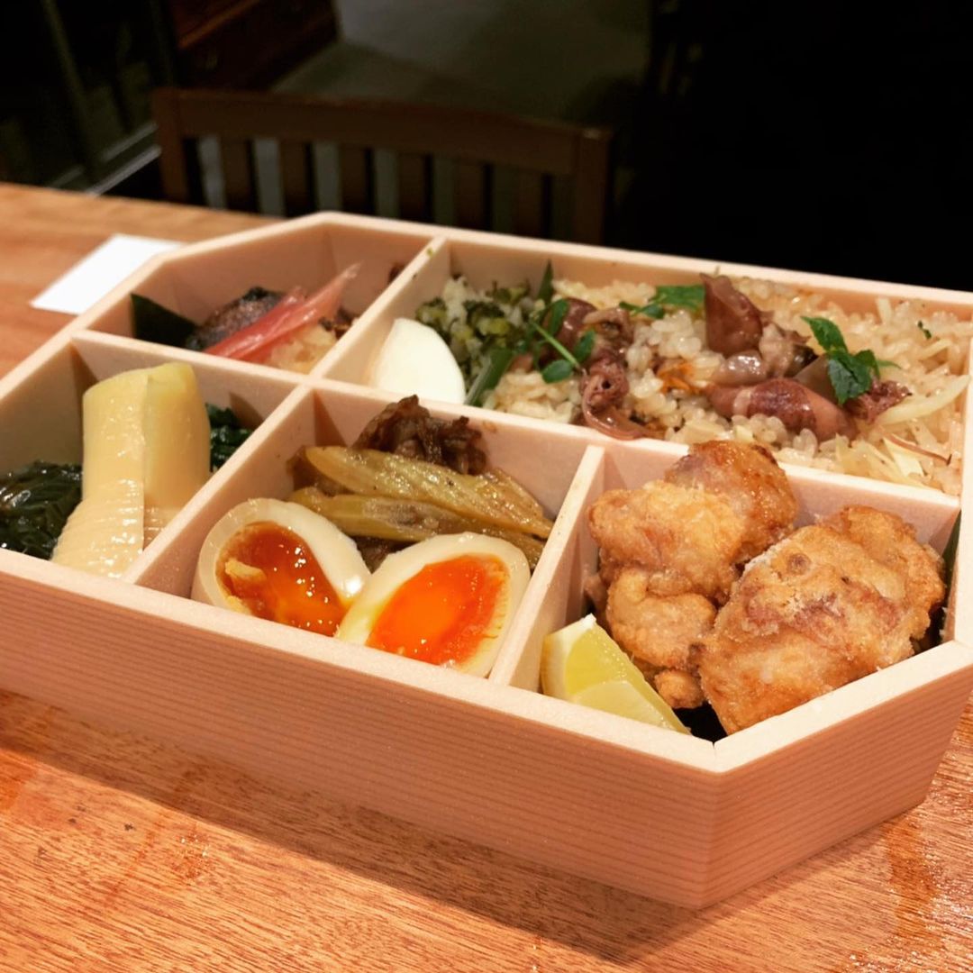 曙橋かず 様